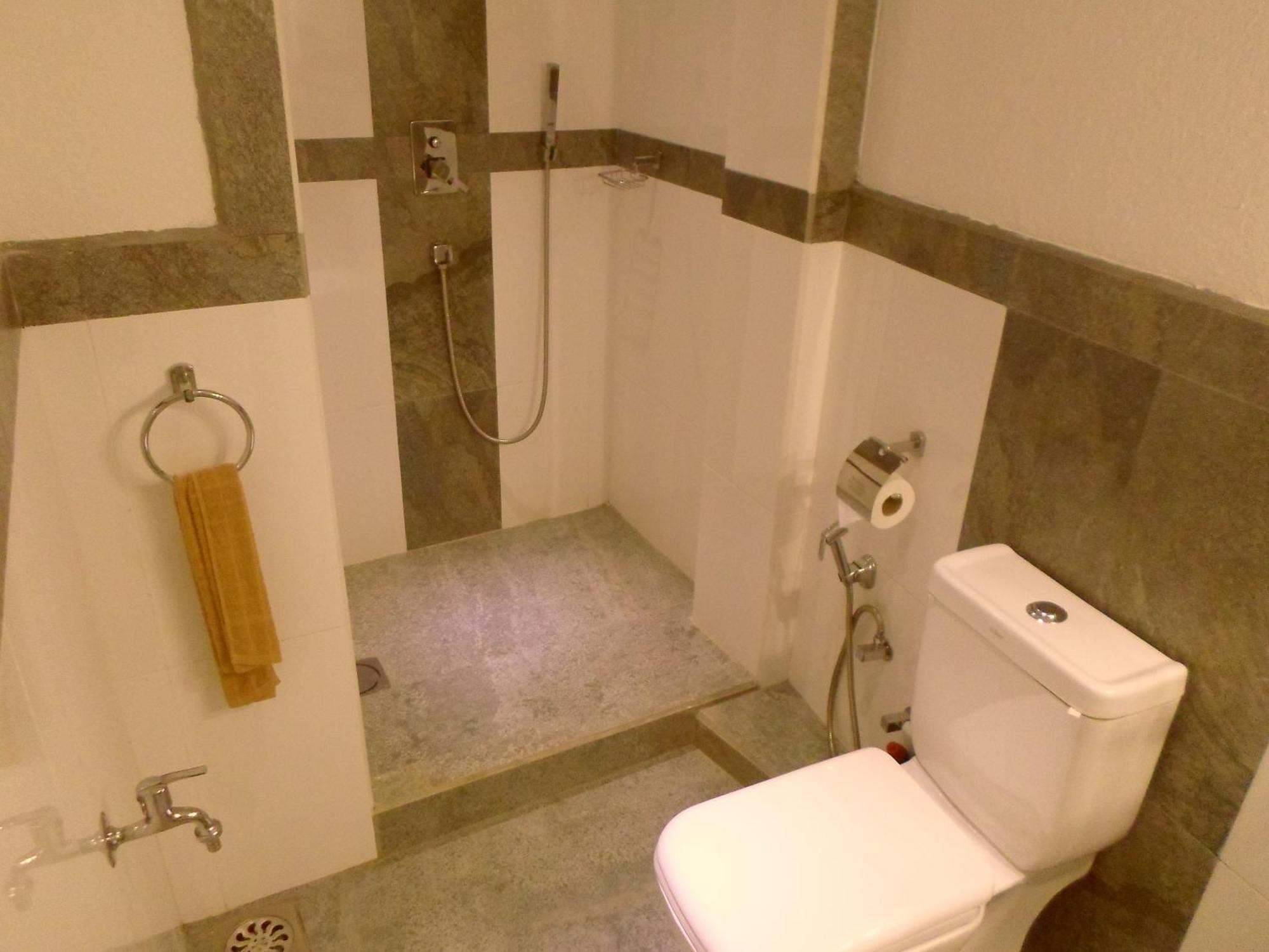 Nilas Guesthouse Hikkaduwa Eksteriør billede